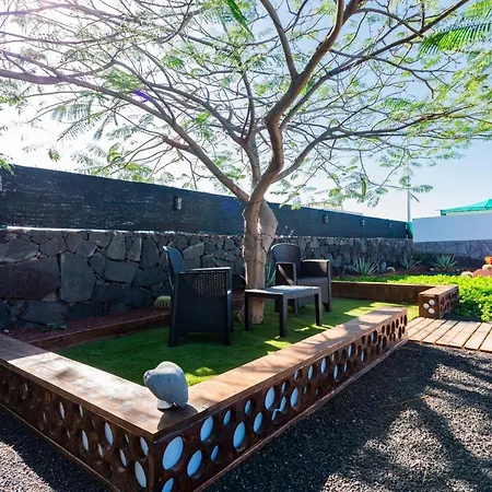 Casa Daneo Playa Blanca